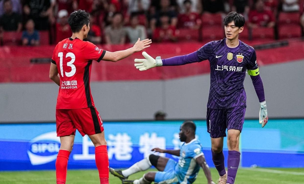 开云体育官方网站入口-NBA常规赛倒计时；上海海港今晨状态回暖；细节引发关注；气氛紧张；数据趋势出现新变化(今日nba战况)